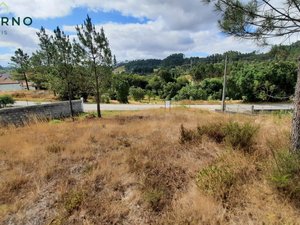 Terreno de Construção com 5100 m2