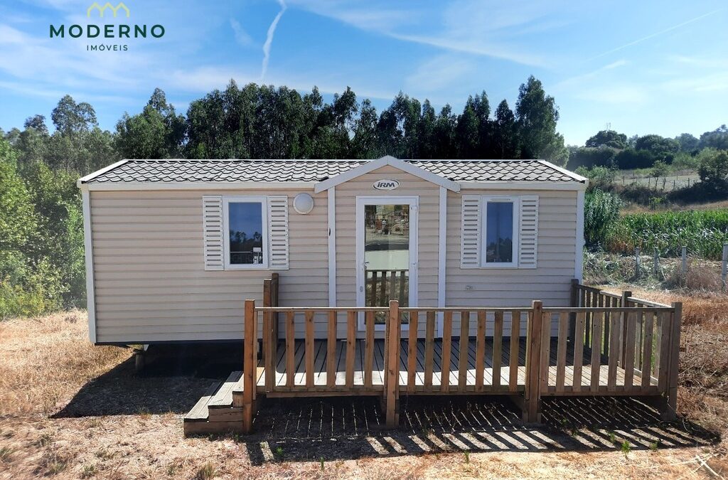 Terreno com casa móvel e água nascente – Moita da Roda, Leiria