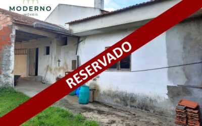 Moradia para Remodelação + terreno c/ poço