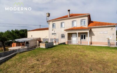 Moradia, anexos e terreno de construção – Mata Mourisca