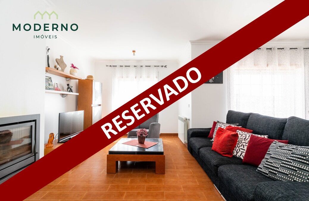 Apartamento T3 c/terraço e garagem p/2 carros – Carriço
