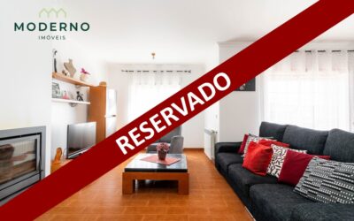 Apartamento T3 c/terraço e garagem p/2 carros – Carriço