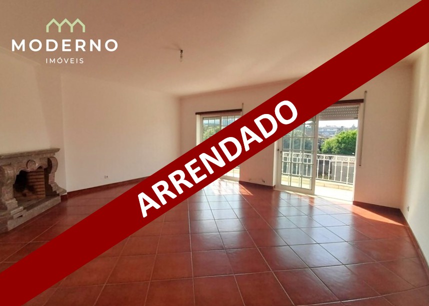 Arrendamento Apartamento T3 – Guia, Pombal