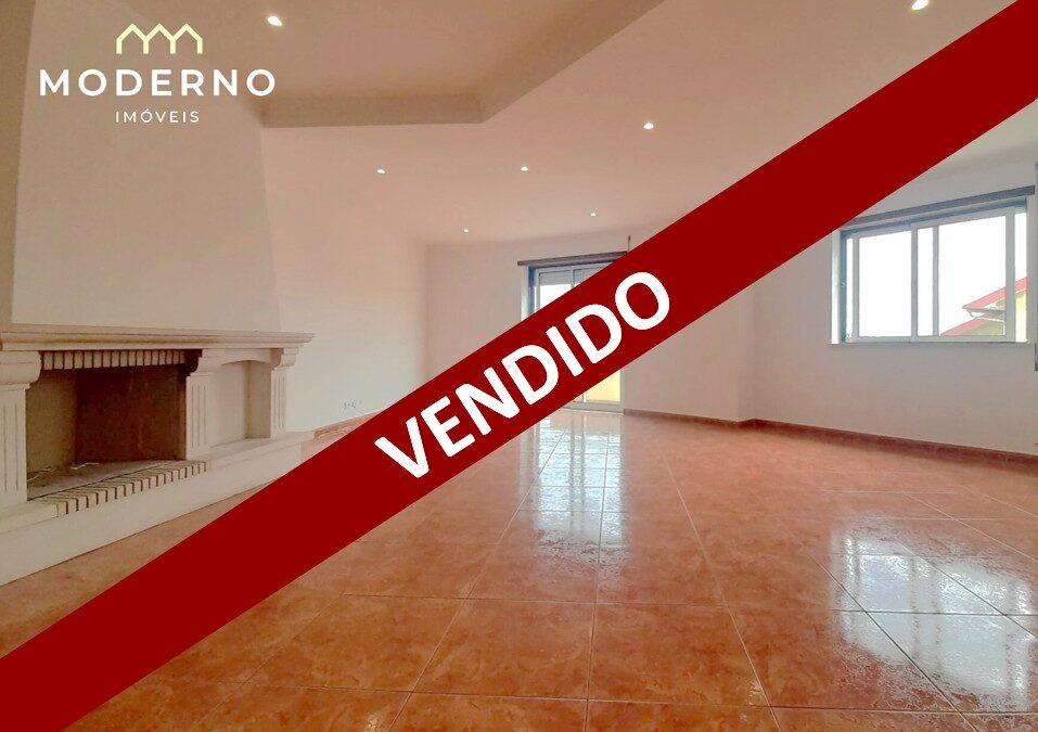 Apartamento T3 c/ garagem box e arrumo – Guia, Pombal